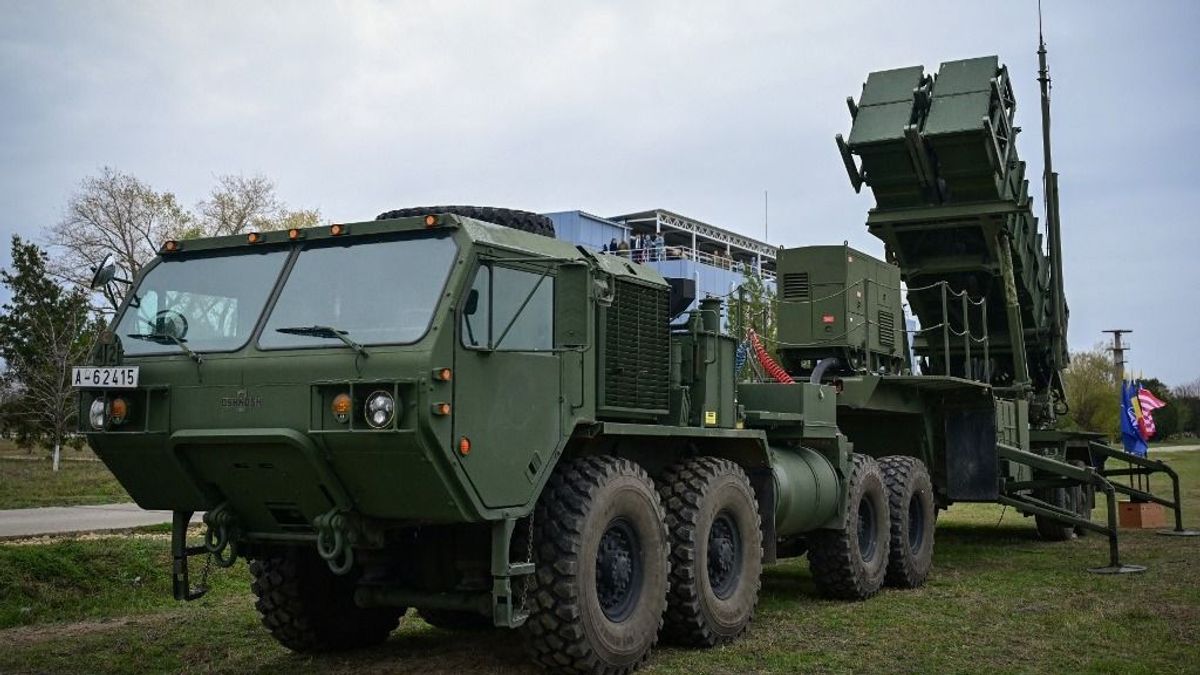 Fegyverekkel tömi az ukránokat Amerika