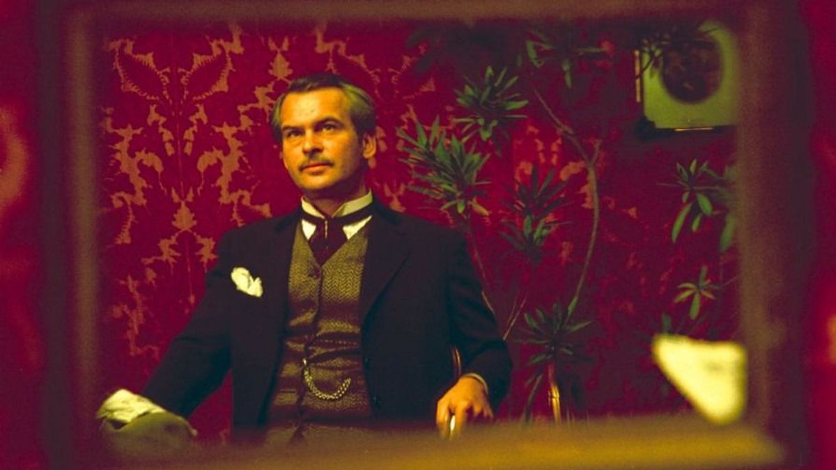Be lehet-e törni egy igazi férfit, meg lehet-e élni a szabadságot a képzelet világán túl is? – teszi fel a kérdést ez a magyar filmköltemény