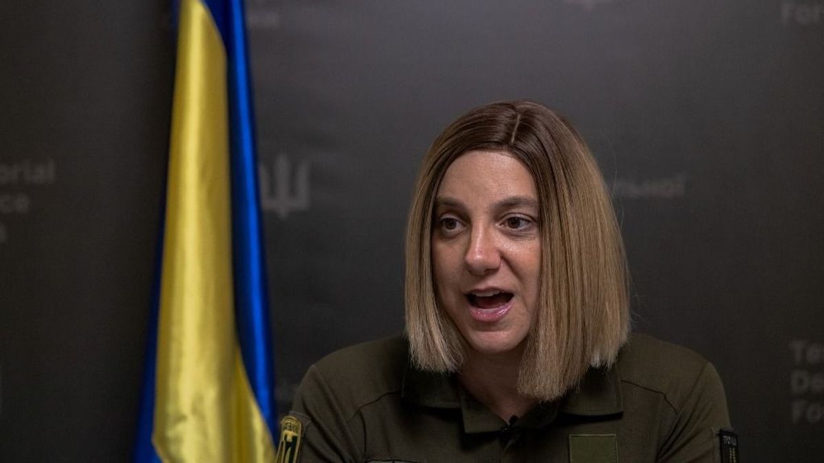 Körözik az ukrán fegyveres erők transznemű volt szóvivőjét