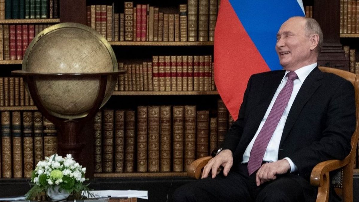 Putyin megint hülyét csinált Zelenszkijből