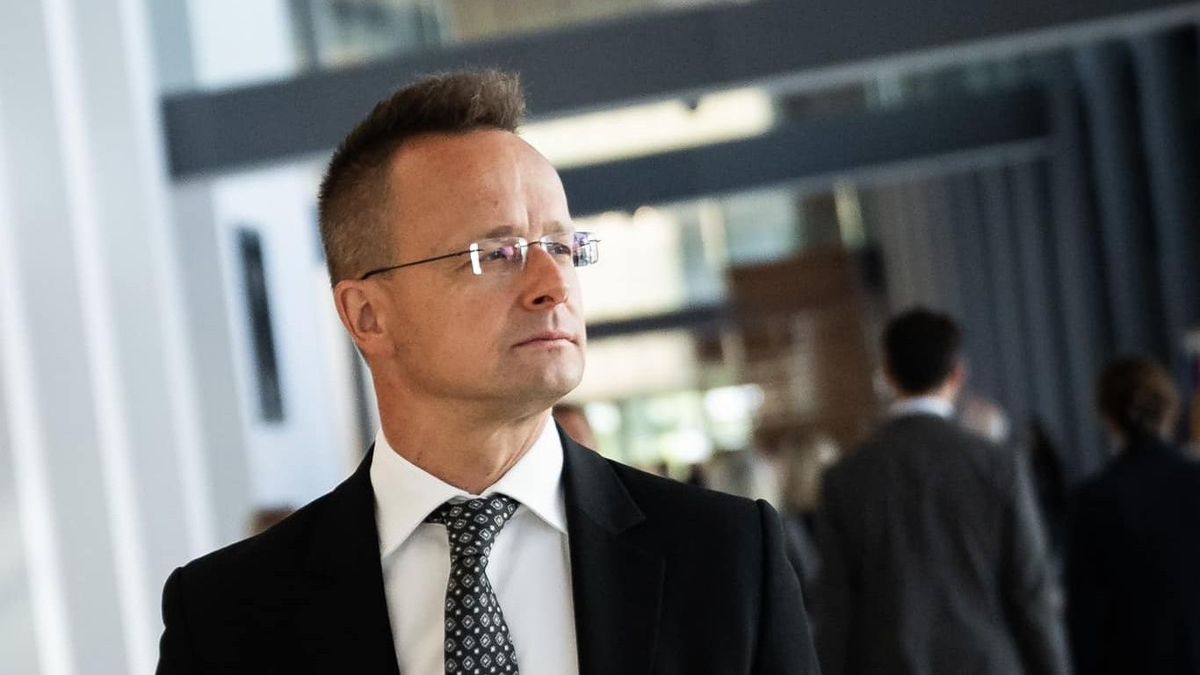 Szijjártó Péter: Brüsszel megkezdte a vörös vonalak átlépését + videó