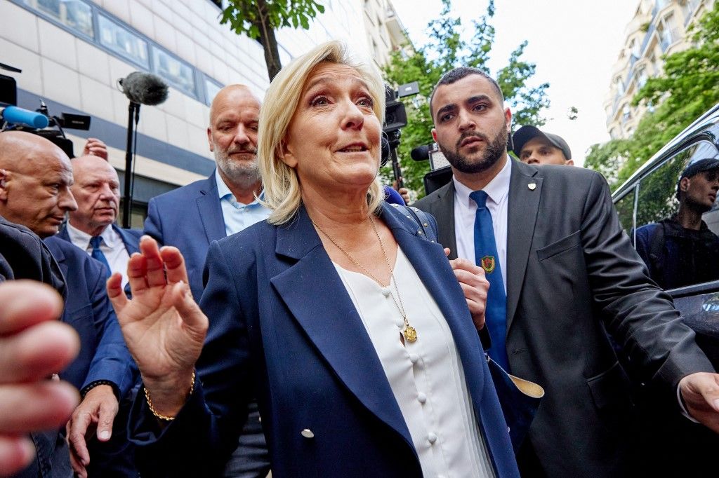 Marine Le Pen egy nappal az európai parlamenti választások után 2024. június 10-én (Fotó: NurPhoto/AFP/Adnan Farzat)