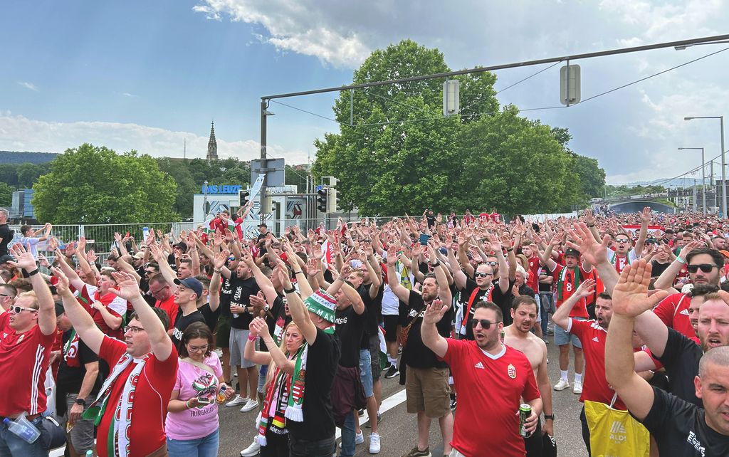 20240619 Németország 
Stuttgart szurkolói vonulás
Fotó: Mirkó István  Magyar Nemzet