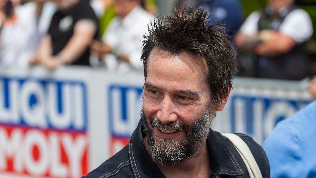Keanu Reeves Hawaiin mentheti meg a világot