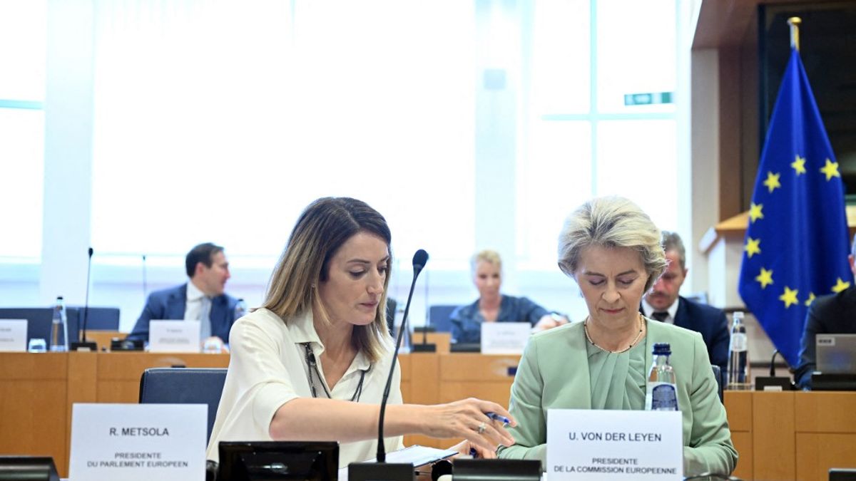 Elnököt és alelnököket választ ma az Európai Parlament