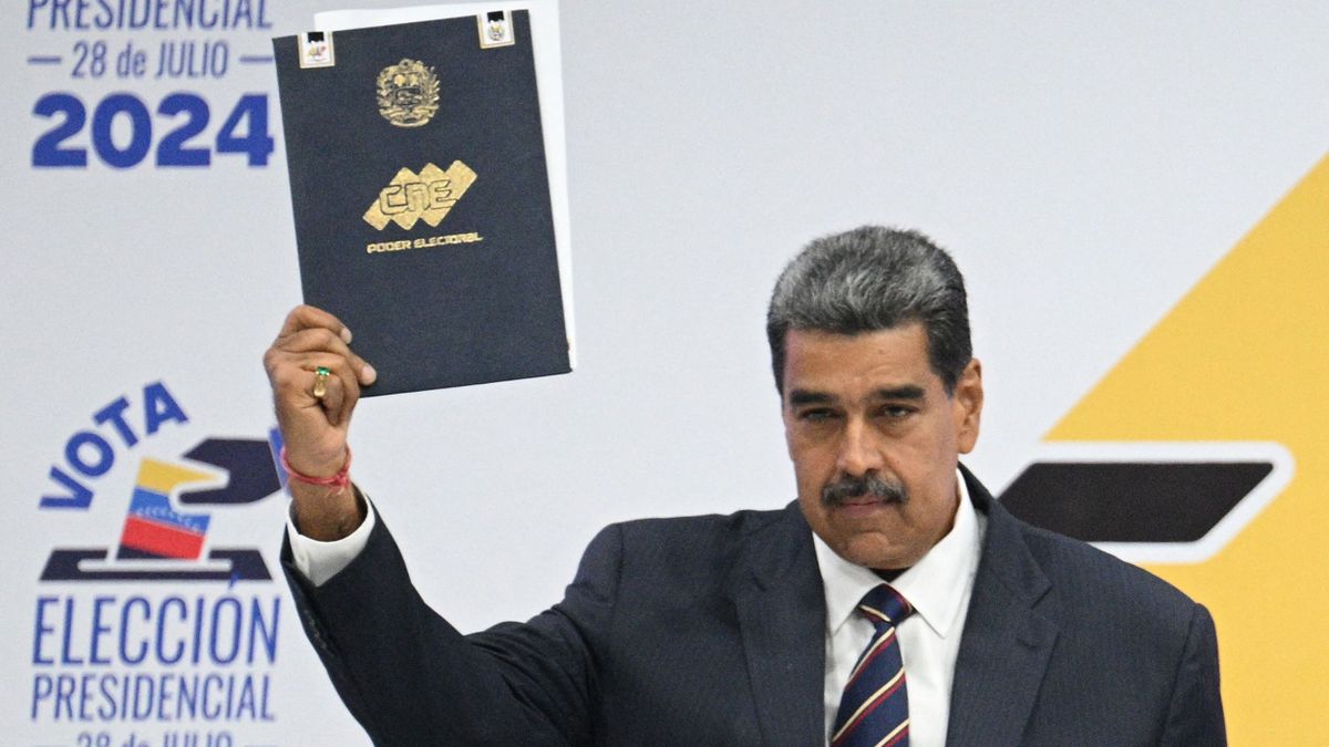 Alejandro Pena Esclusa: Latin-Amerikában általános a vágy az emberekben egy jobboldali fordulat iránt