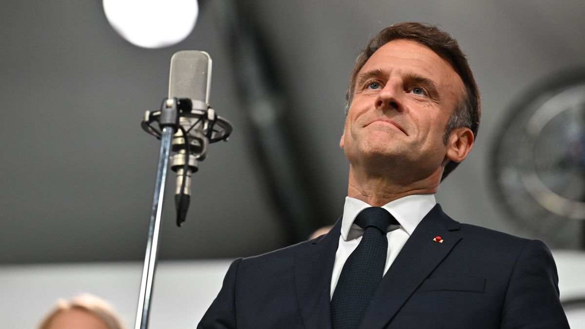 Macron eszelős fényűzése: félmillió eurós királyi homárvacsora miatt fájhat a franciák feje