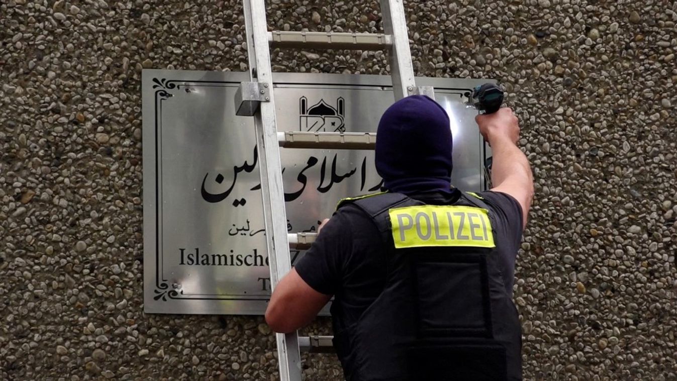 Teherán bekérette a német nagykövetet a hamburgi iszlám központ betiltása miatt