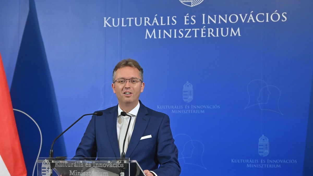 A Nemzeti Kulturális Tanács tagjaival találkozott Hankó Balázs