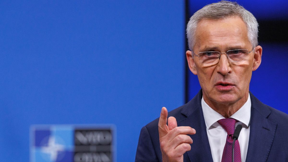 Stoltenberg az Ukrajnának nyújtott támogatás növelését szorgalmazta