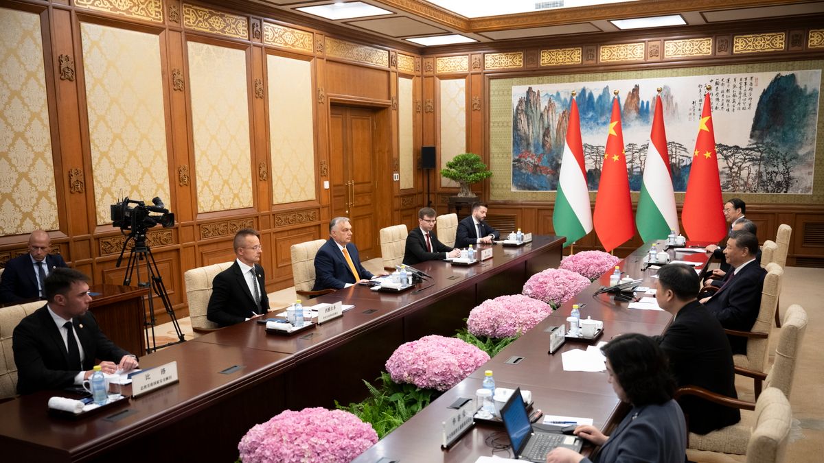 Beijing Is Third Stop on Peace Mission