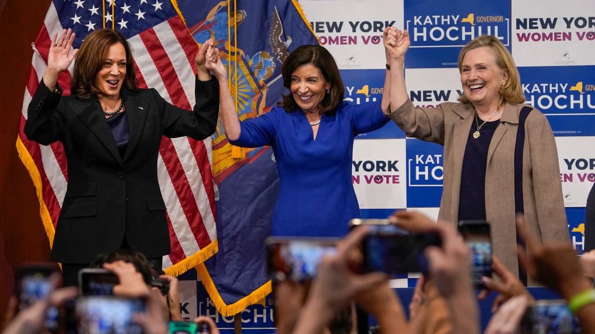 Az amerikai demokraták a női jelölteket favorizálják