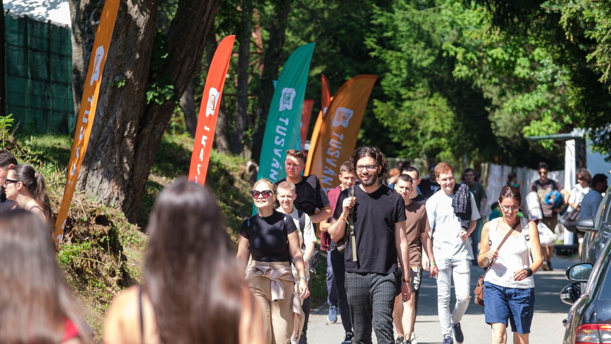 Németh Zsolt: Tiltakozni kell az erőszak és az agresszivitás eszkalációja ellen