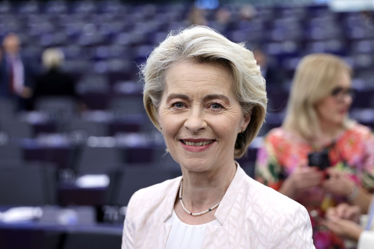 Ursula von der Leyen, az Európai Bizottságnak az Európai Néppárt (EPP) által jelölt eddigi elnöke az újraválasztása után az Európai Parlament plenáris ülésén Strasbourgban 2024. július 18-án.(Fotó: MTI/EPA/Ronald Wittek)