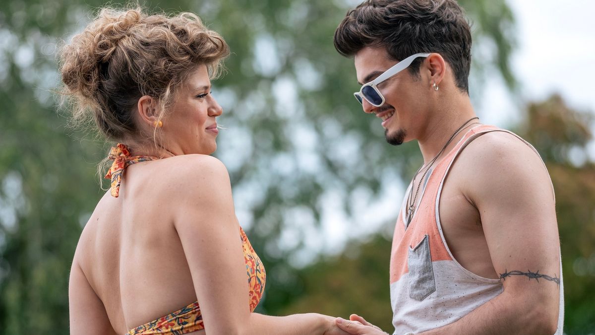 Véget ért a forgatás, decemberben jön a Demjén-film