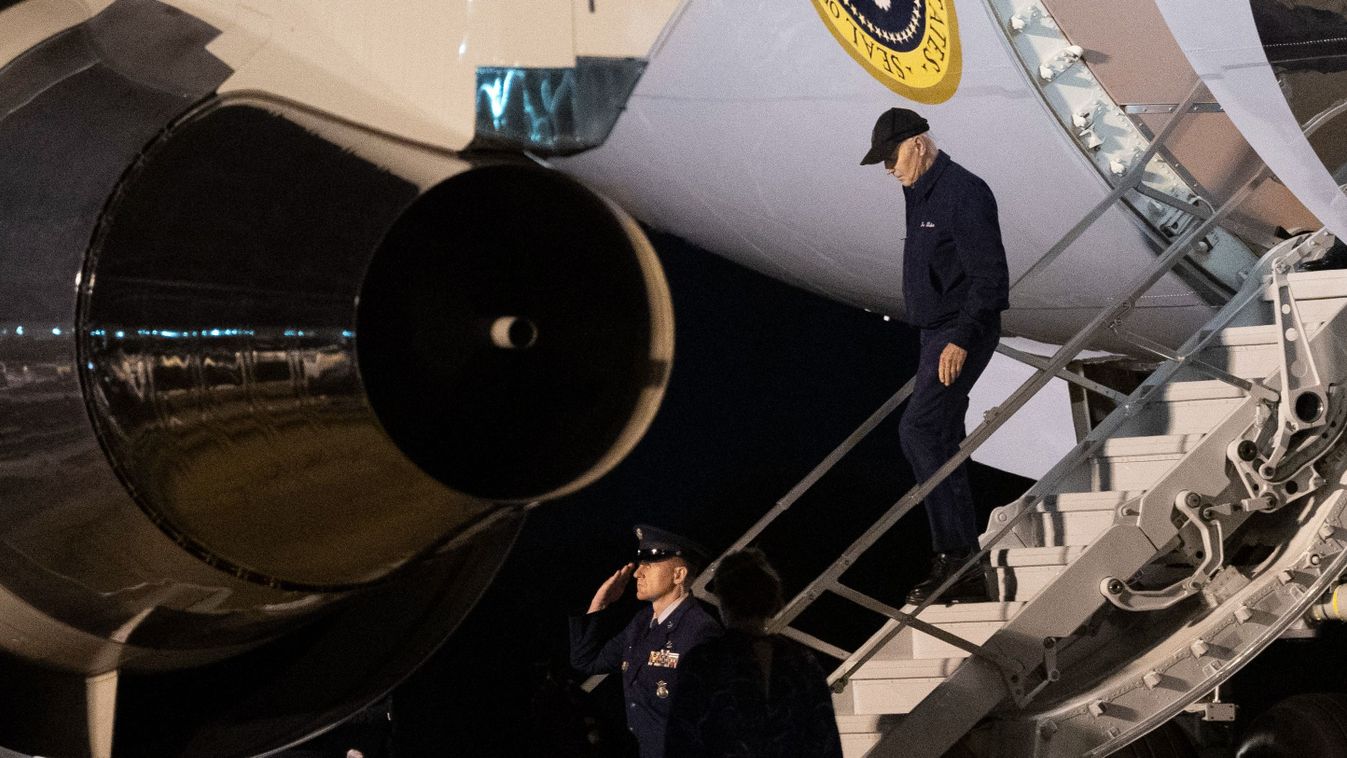 US President Joe Biden steps off of Air Force One upon arrival at Dover Air Force Base in Dover, Delaware, on July 17, 2024. US President Joe Biden tested positive for Covid with mild symptoms on July 17, shortly after conceding he would consider dropping his reelection bid if doctors diagnosed him with a serious medical condition. The 81-year-old Democrat gave reporters the thumbs up and said "I feel good" as he cut short a trip to Las Vegas and flew to his beach home in Delaware to go into isolation, which will take him off the campaign trail for days. (Photo by Chris Kleponis / AFP)