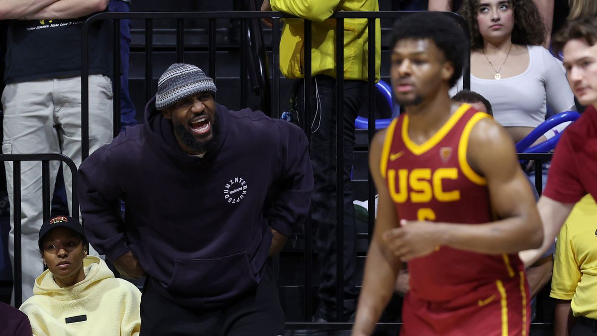 Először játszik együtt apa és fia az NBA-ben