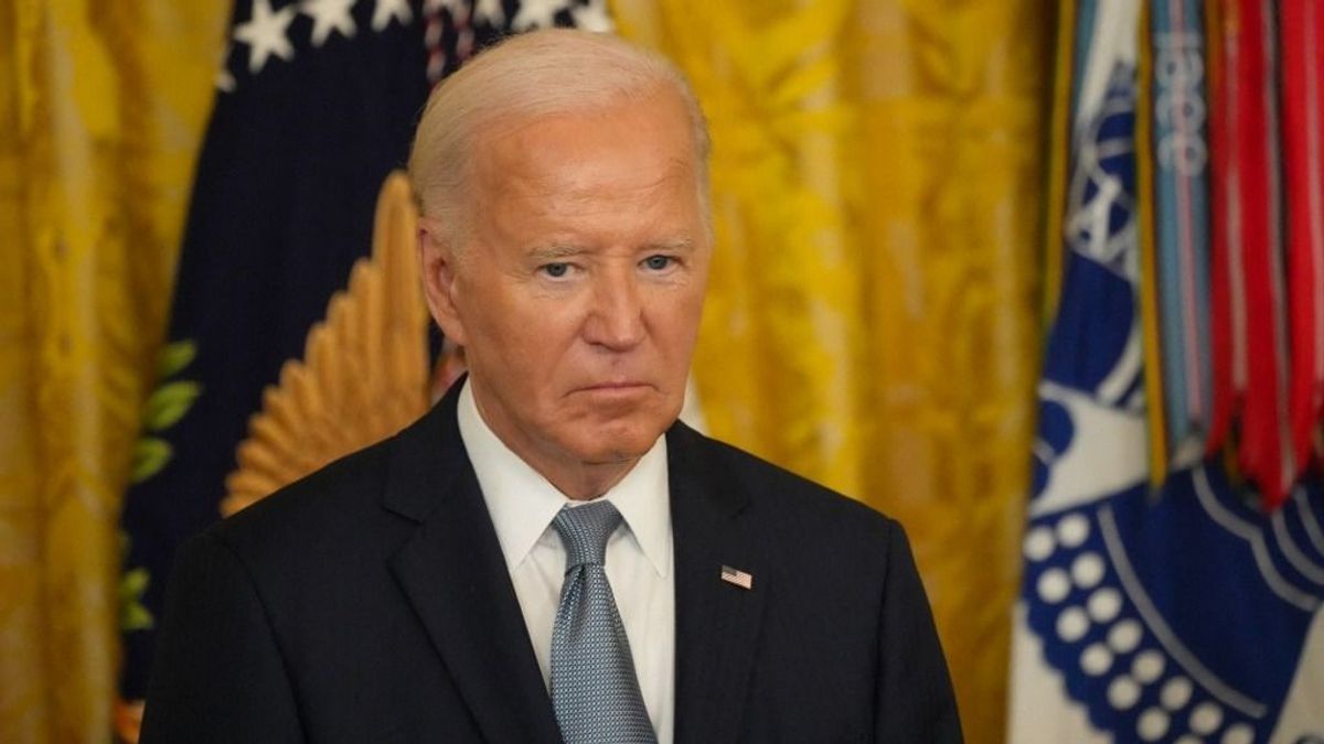 A kétségbeesett demokraták mindent megpróbálnak, Obamát is bedobnák