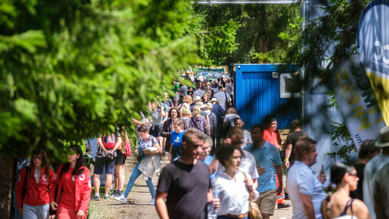 Tusványos - 33. Bálványosi Nyári Szabadegyetem és Diáktábor