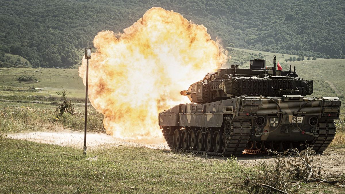 Leadták első lövéseiket az új magyar Leopard harckocsik + videó