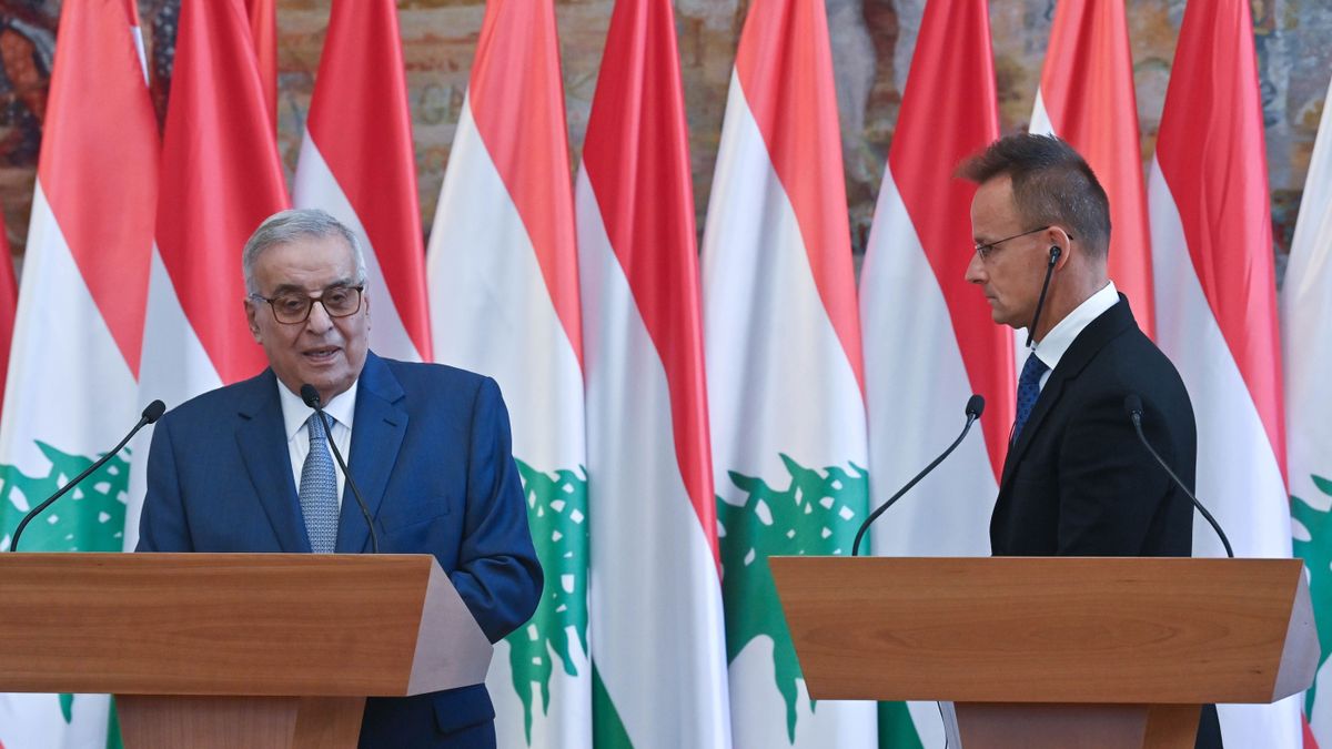 Szijjártó Péter: Sajnálatra méltó az EU kül- és biztonságpolitikai főképviselőjének szervezkedése