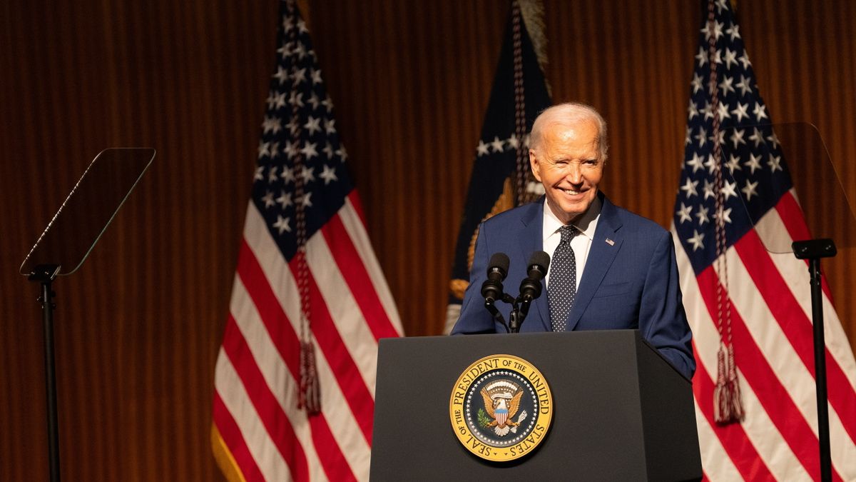 Biden elárulta, hogy miért lépett vissza az elnökválasztási küzdelemtől + videó