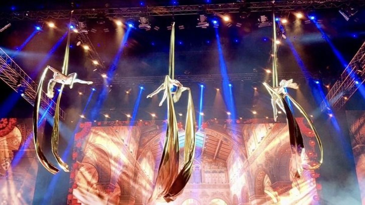 Azahriah és Majka koncertje előtt lélegzetelállító cirkuszi show-t ígérnek