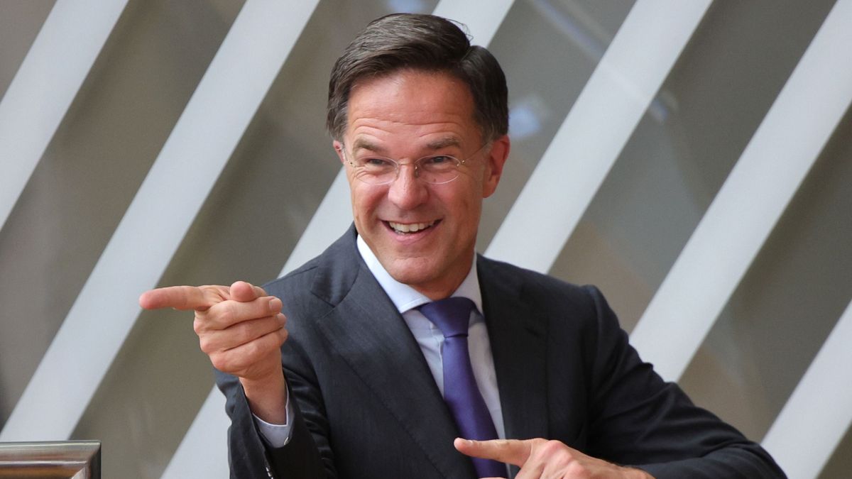 Nőt keres maga mellé Mark Rutte