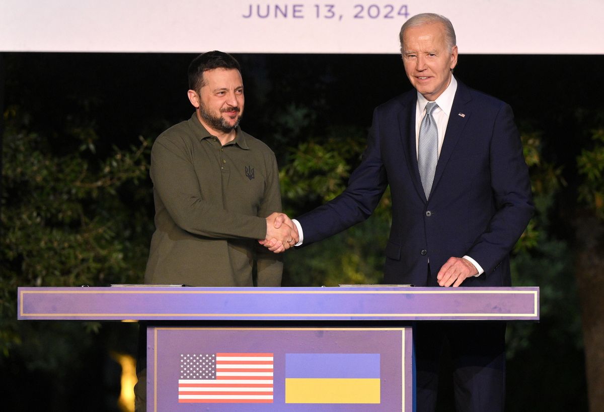 Volodimir Zelenszkij ukrán és Joe Biden amerikai elnök 