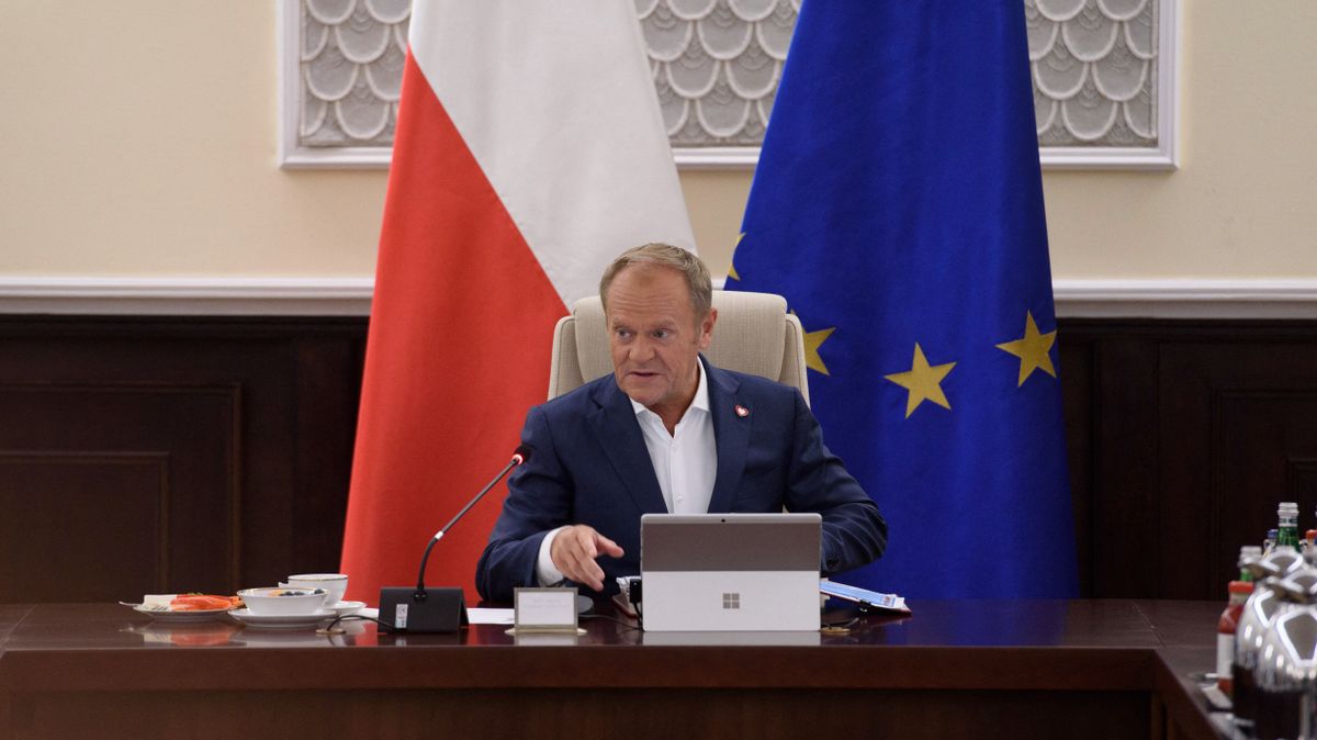 "Tusk's an Ordinary Political Cheat"