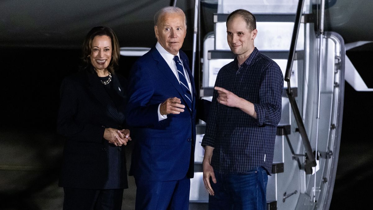 Idegen tollakkal ékeskedik a bukott Biden