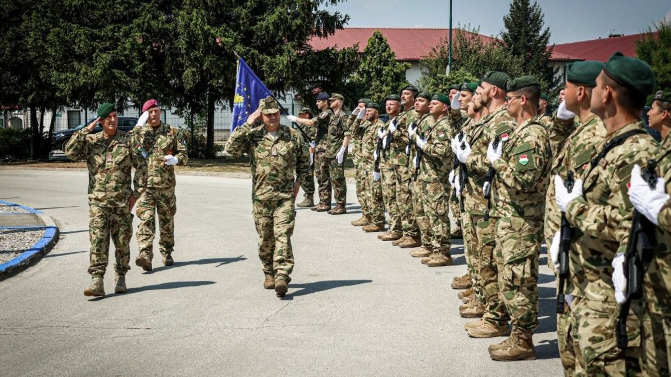 Missziós körúton a Honvéd Vezérkar főnöke