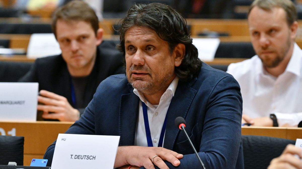 „Radikális változás kell Brüsszel migrációs politikájában”
