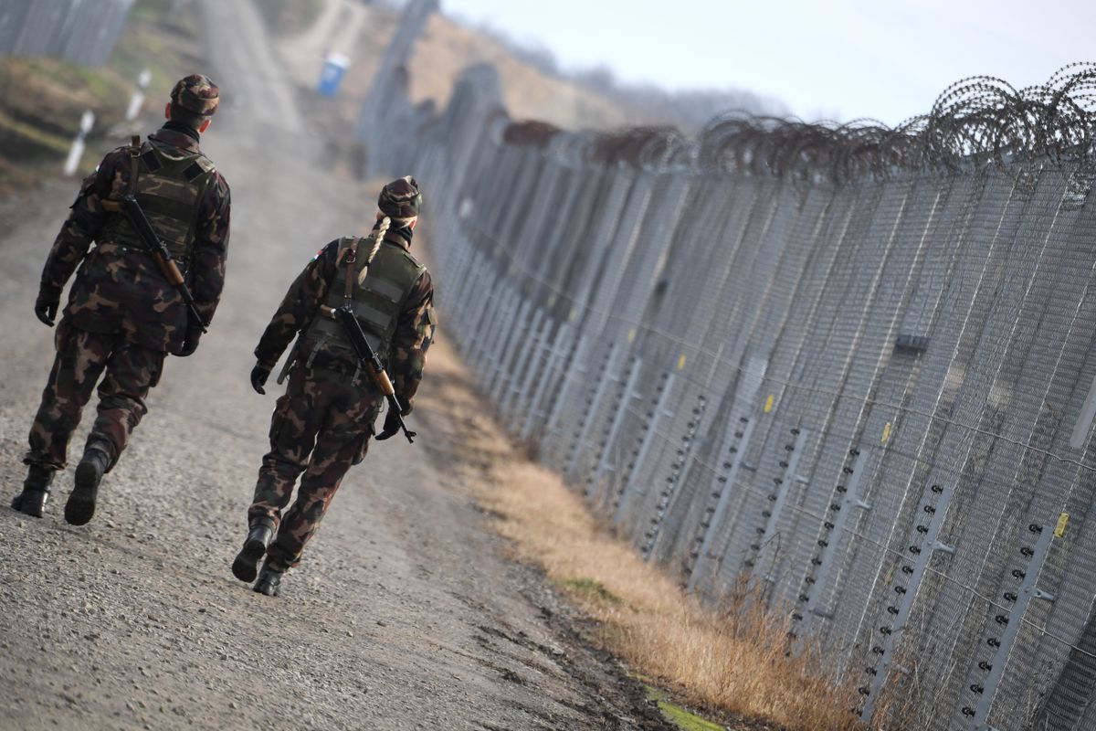 A magyar határon nem járnak sikerrel az Európai Unióba igyekvő migránsok