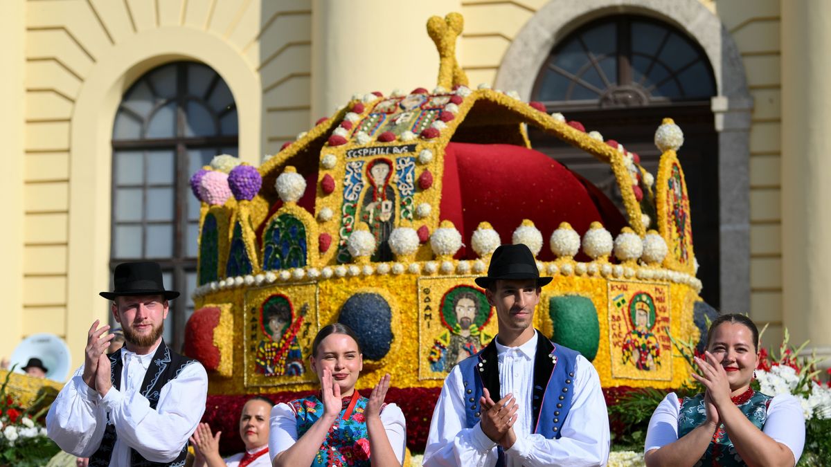 Idén is virágba borult Debrecen + galéria