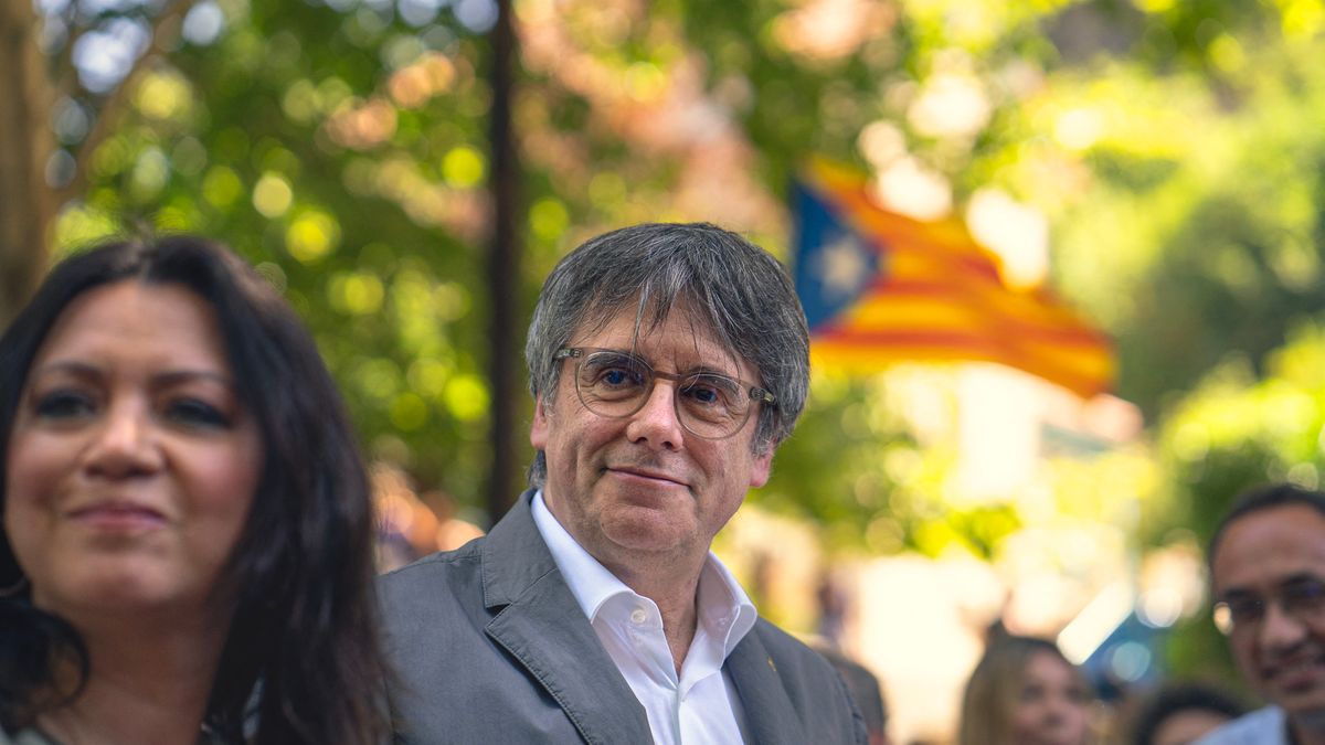 Hiába kapott amnesztiát Carles Puigdemont, rendőrség várja a hazatérését