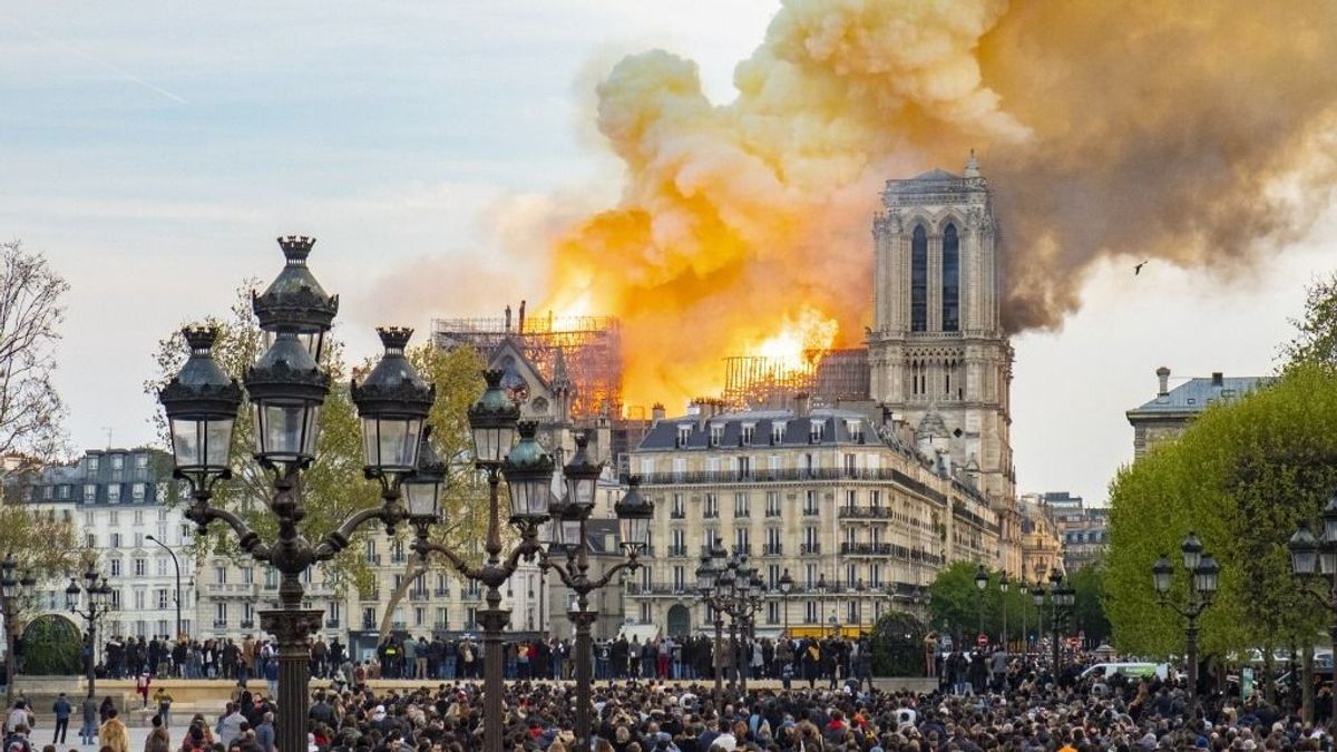 Christianity Under Attack in France