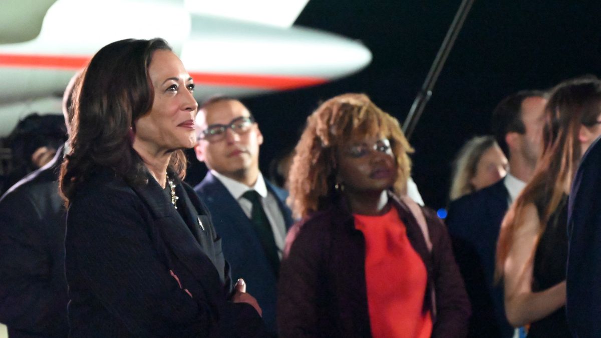 Elítélt terroristát mosdató tanácsadót alkalmaz Kamala Harris a kampányában