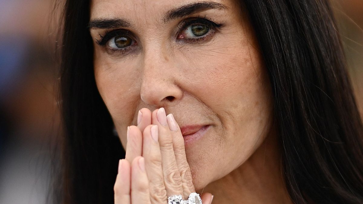 Miskolc mozitermeiben találkozik a szerfüggő Demi Moore és a Dallasból ismert Patric Duffy, a megnyitón Káel Csaba a mozi erejéről beszélt