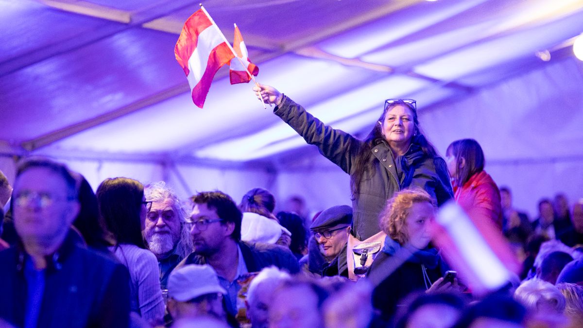 Brüsszel hadüzenetet kaphat a szomszédunkból