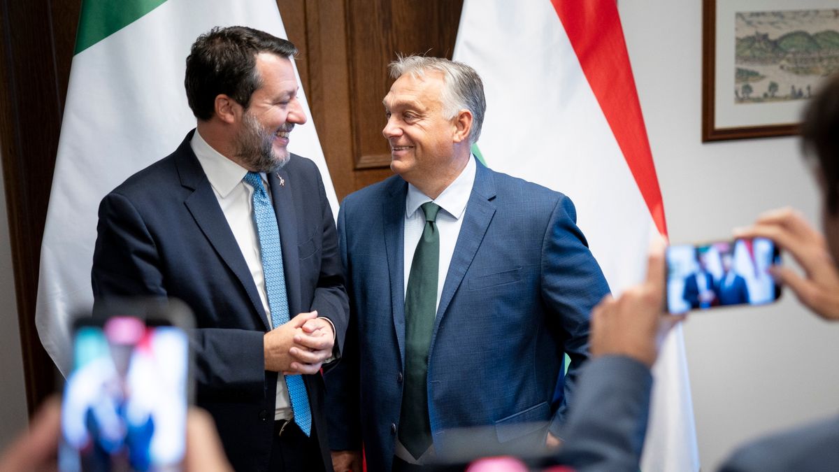 Orbán Viktor mellett állt ki Salvini