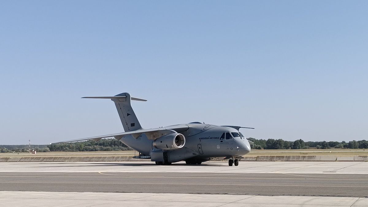 Megérkezett! Átvette a Magyar Honvédség az első KC–390-es taktikai szállítógépét + videó
