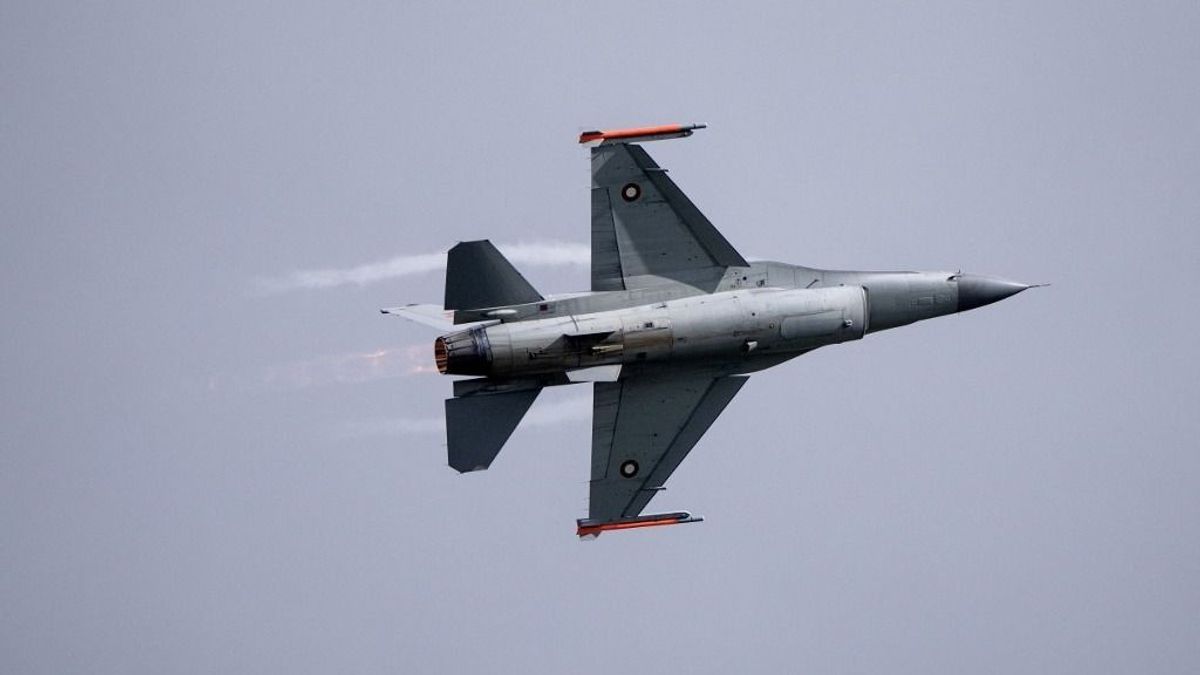 Ukrajna az év vége előtt újabb F–16-os vadászgépeket kap Dániától