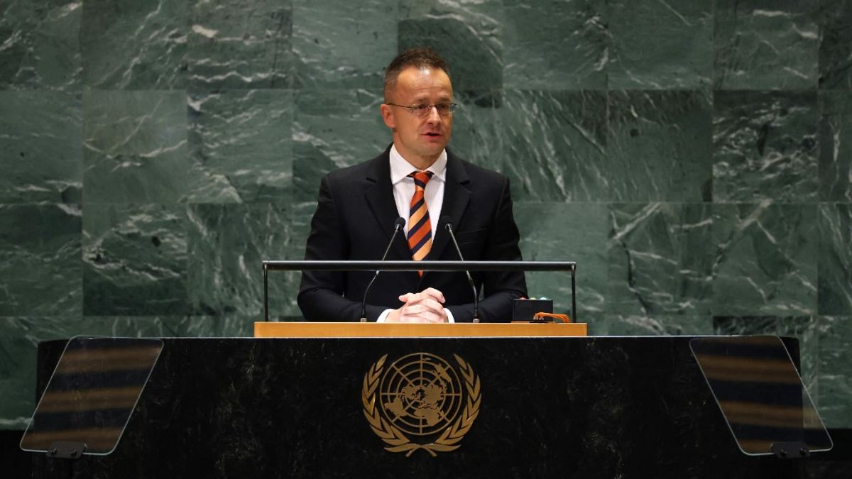 Hungary FM: UN Has Key Role in Peaceful Settlement of Armed Conflicts