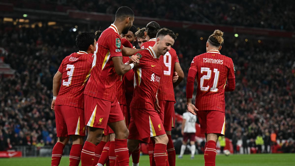 Az első akadályt Szoboszlai nélkül vette a Liverpool