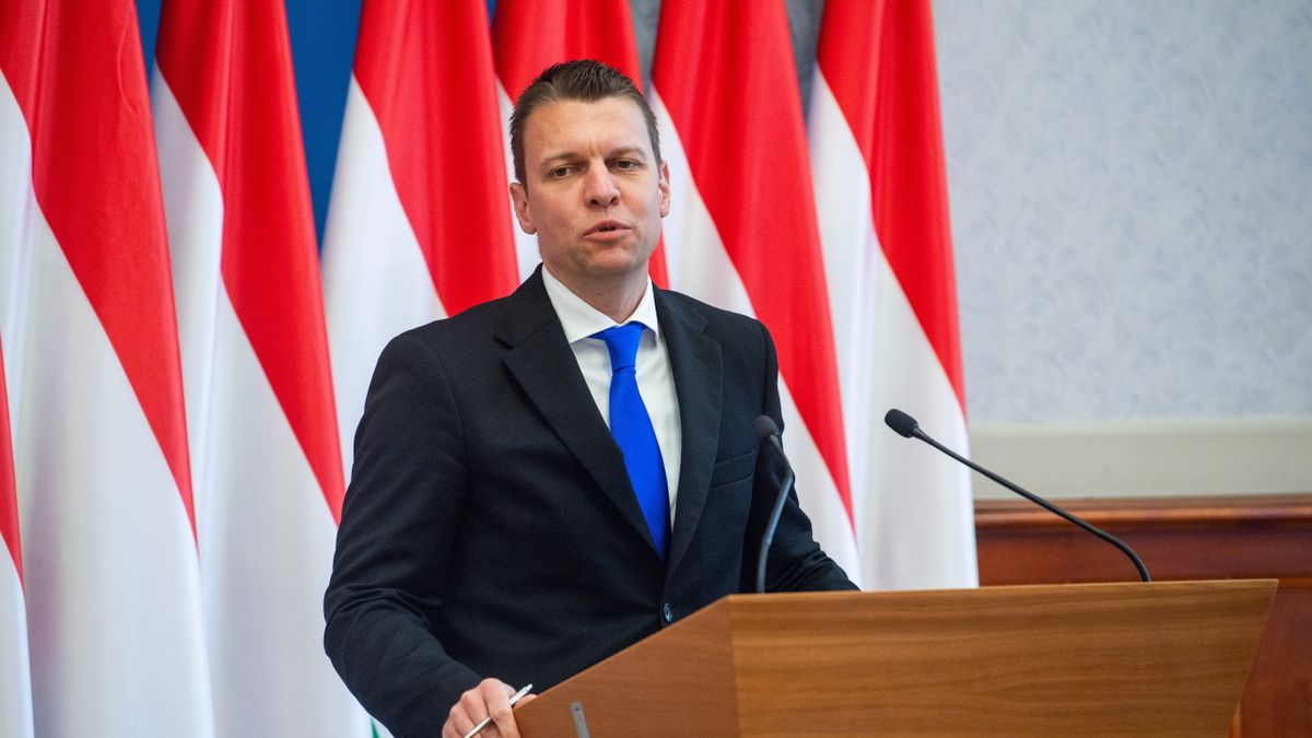 Communication Director Sends Tough Message to Peter Magyar