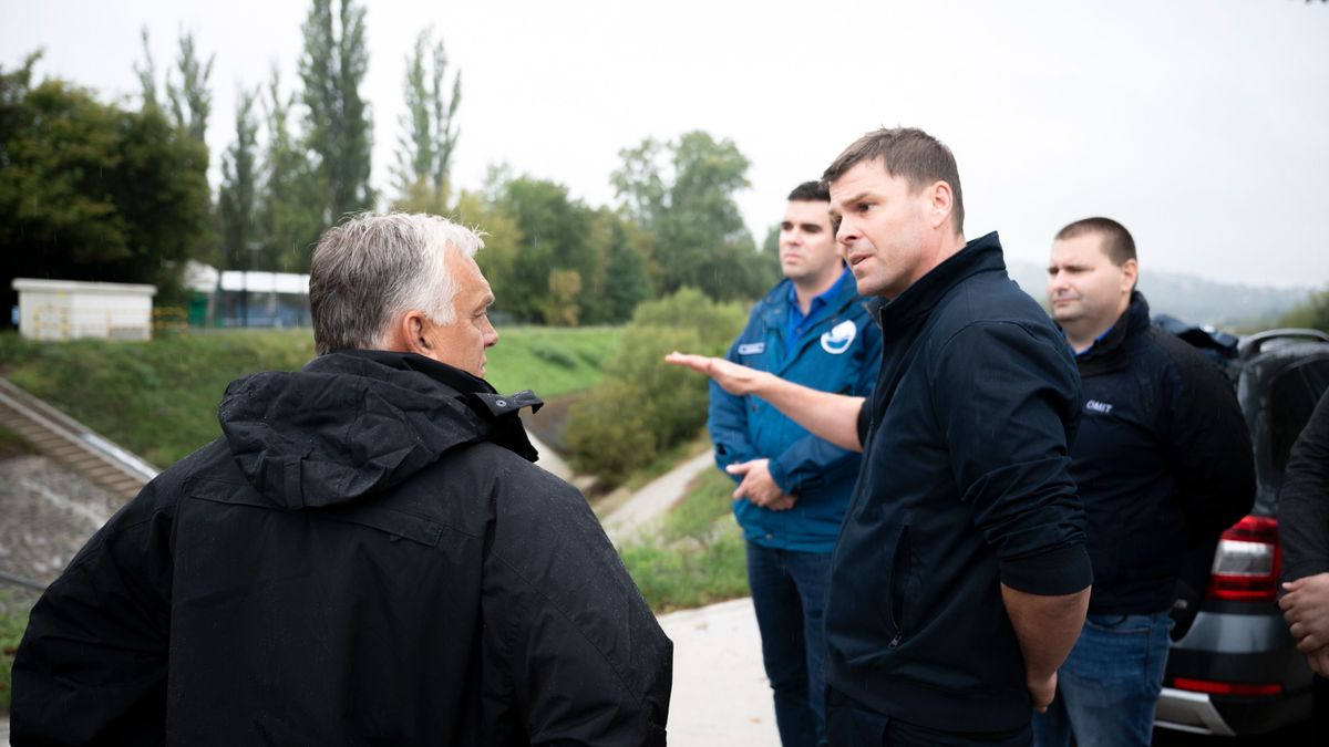 Orbán Viktor is ellenőrizte az árvízvédelmi felkészülést