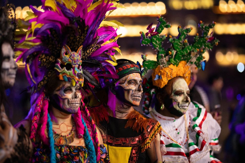 Day of the Dead offering in Mexico City