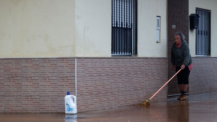 Valencia region in the highest red alert for extreme rainfalls