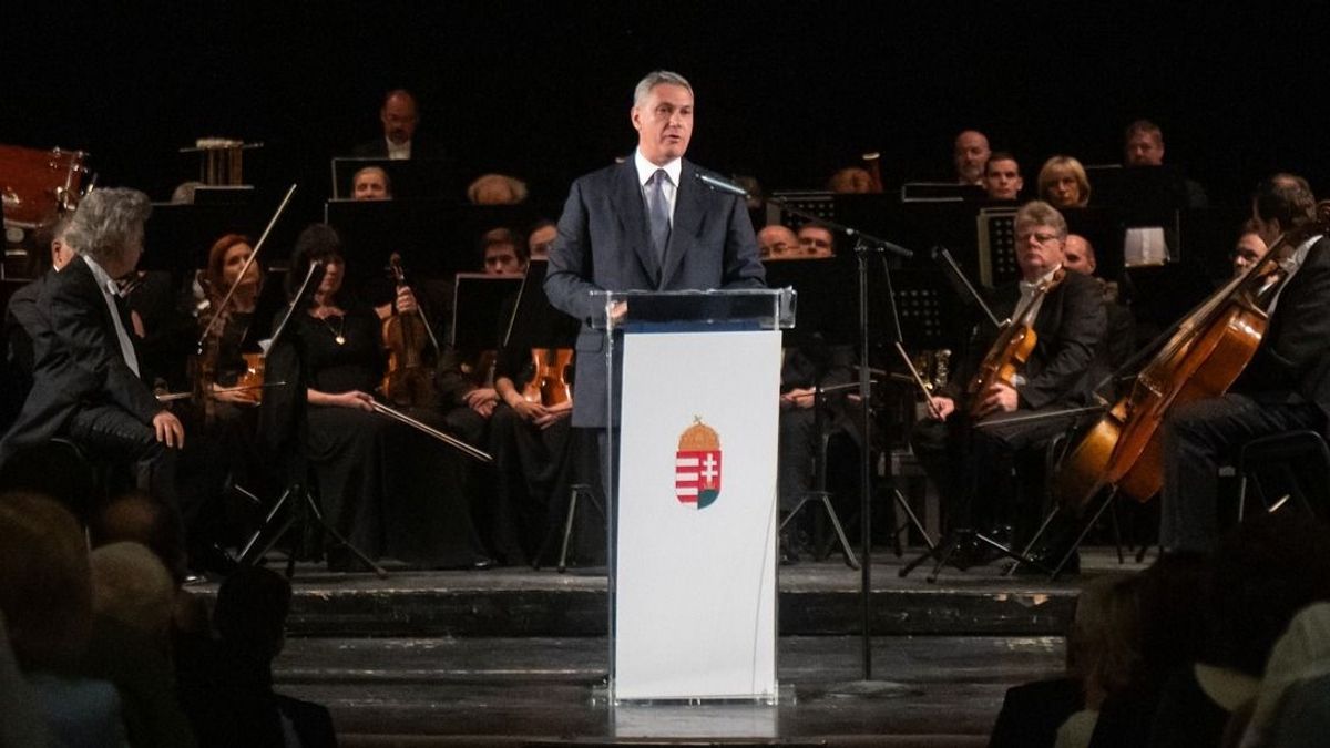 Janos Lazar: Listen to Hungarians, They're Right in the End + Video